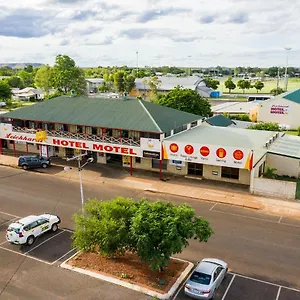 leichhardt-hotel-motel-cloncurry-11-scarr-street.queenslandhotels.net/